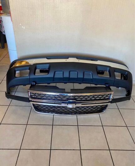 Silverado parts 03/07 5Bumper  and Grill
