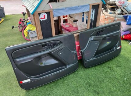 99-02 Silverado ss door panels