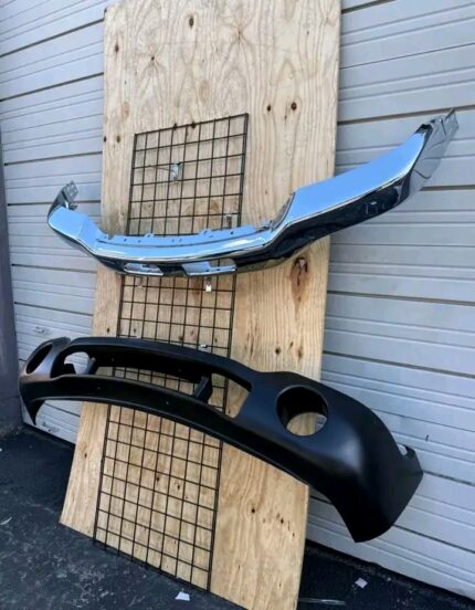 03-06 GMC front bumper /lower valance